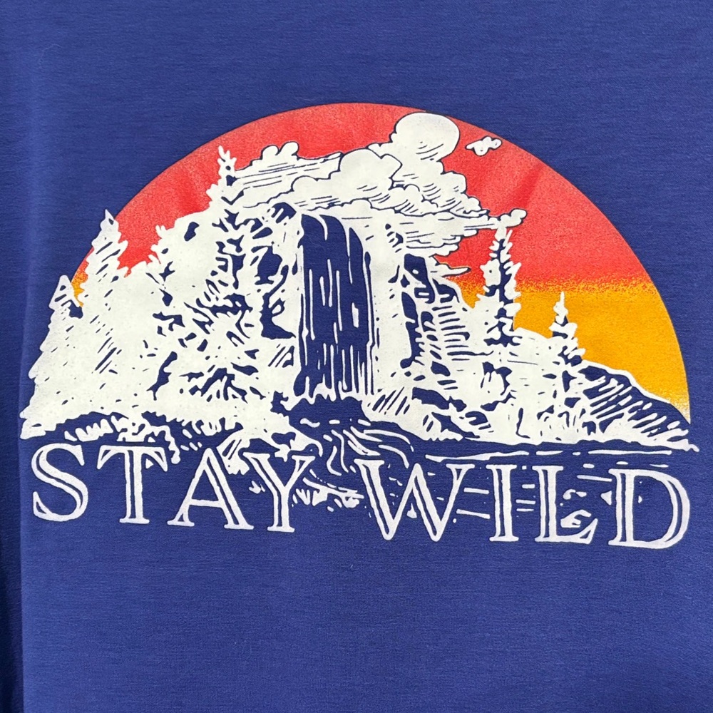 NWT “Stay Wild” Liv Graphic Tee - Picture 4 of 5